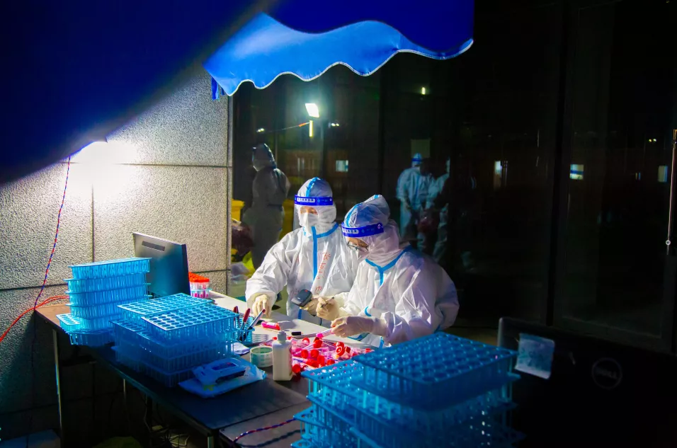  郑州富士康生产生活秩序逐步恢复正常