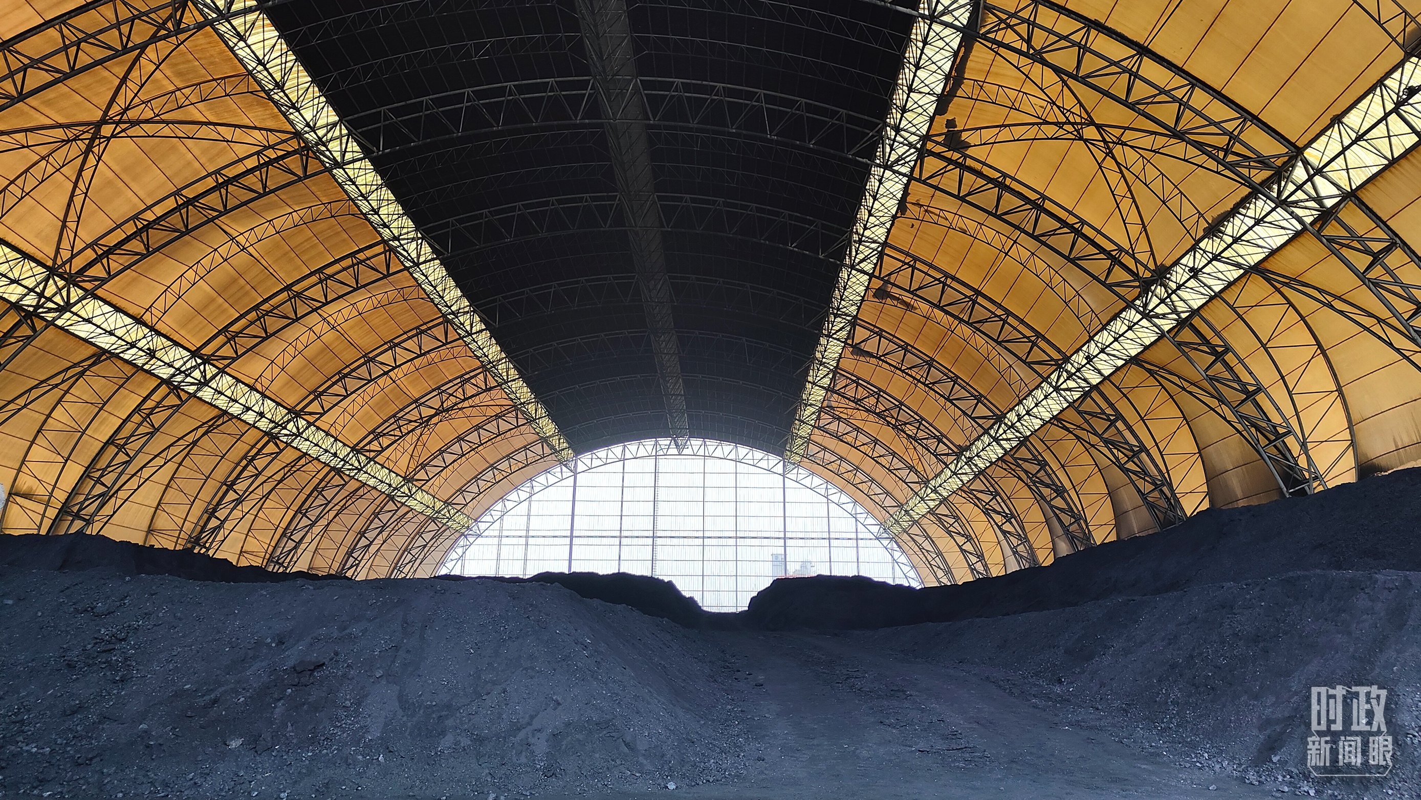 时政新闻眼丨明年中国经济大船怎么开,这场会议传递鲜明信号