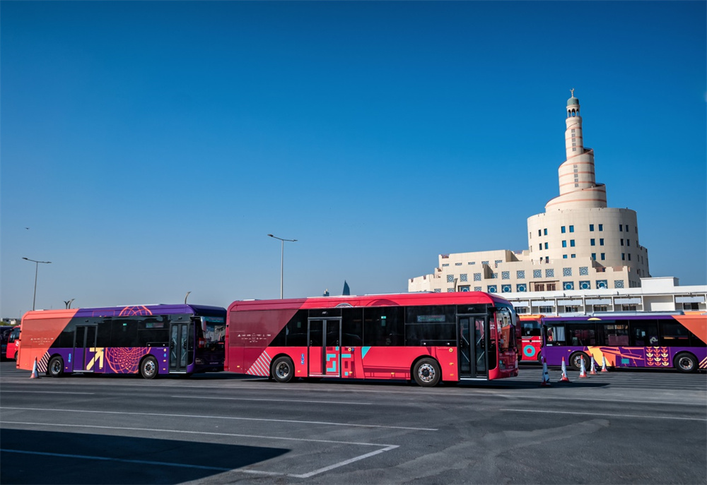 2359209803608959 民营经济逐浪高——写在全省民营经济高质量发展大会召开 之际