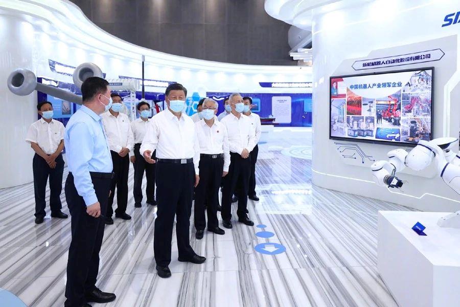 这一年,总书记为他们点赞鼓劲!