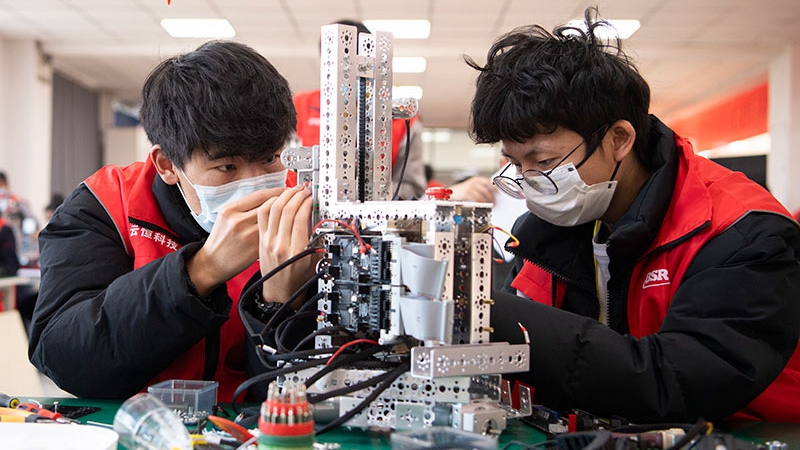 新年特稿丨希望寄予青年!以奋斗姿态激扬青春