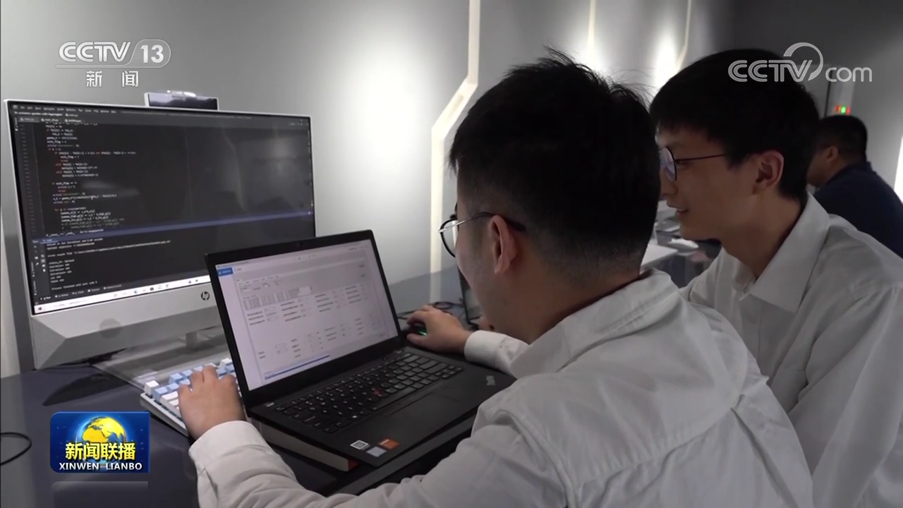 挺膺担当 以奋斗姿态激扬青春——习近平主席新年贺词在广大青年中引发强烈反响