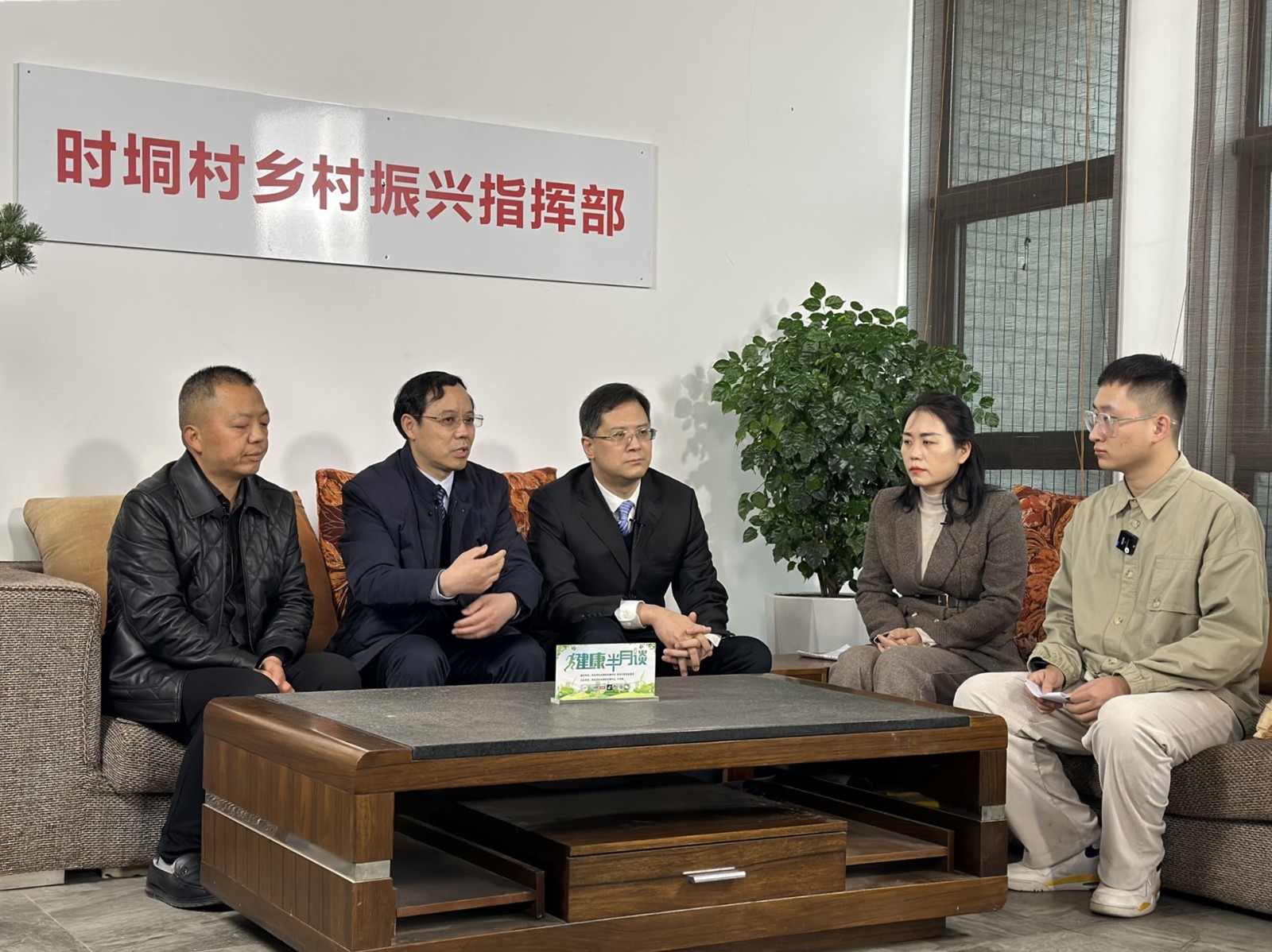健康“豫”你一起迎新春丨老年人儿童的春节健康“锦囊”请查收