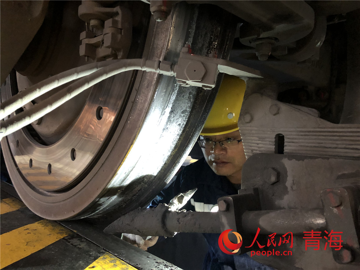 新春走基层|一辈子，他“燃着一团火”