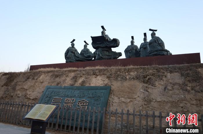 探寻汉字起源——到“华夏龙都”濮阳聆听“仓颉造字”传说