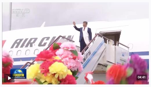 习近平在出席西藏自治区成立60周年庆祝活动后返回北京