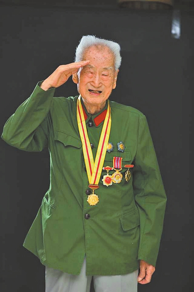 走近抗战老兵 聆听烽火岁月