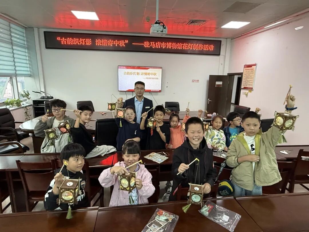 驻马店市博物馆手绘野生玩家集合，用画笔“炸”出你的专属风格