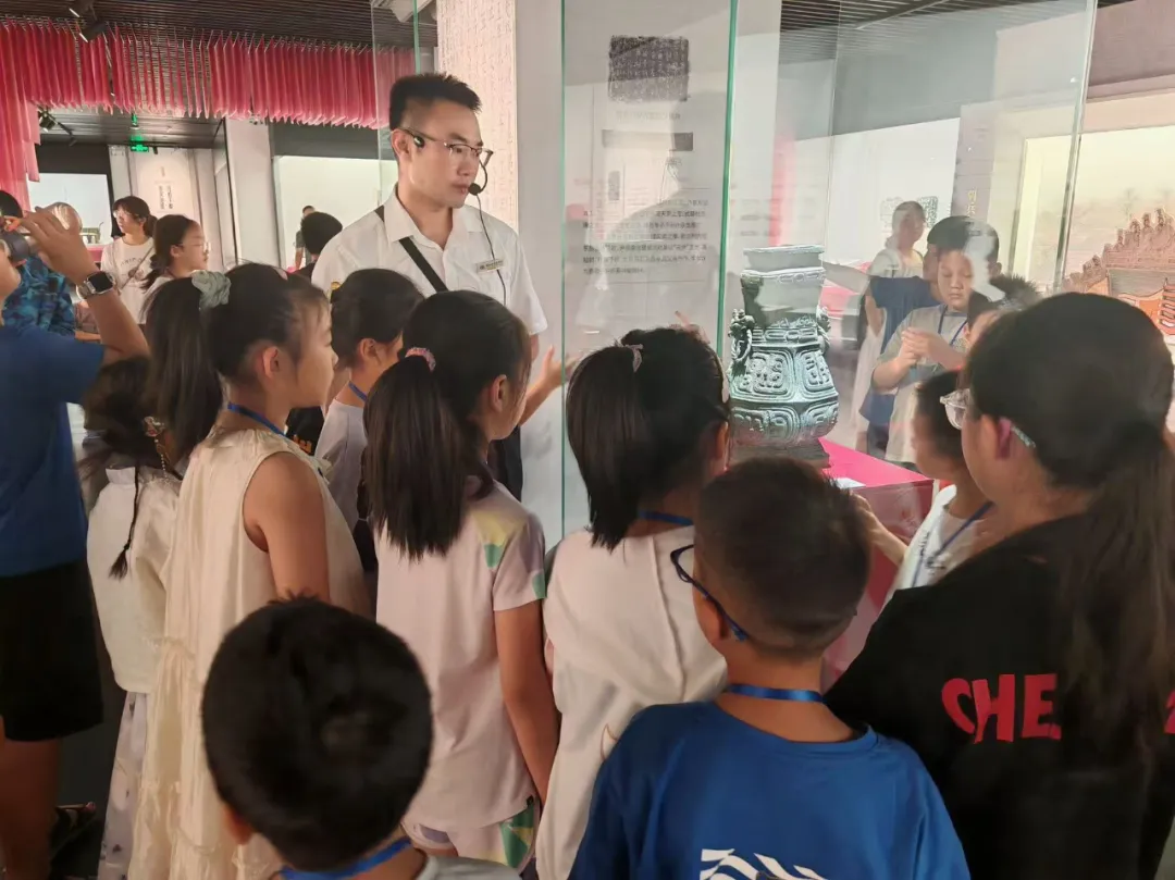 探秘蔡国六百年，触摸天中古文明 ——驻马店市博物馆“天中晚报小记者”观展寻宝系列活动进行时