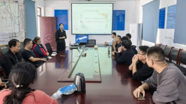 覆盖6家单位,惠及275人! 9月,驻马店市总工会职工心理大课堂 7场活动解锁职场人健康“心”知识