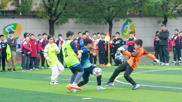 2025助力校园足球 点燃青春梦想——驻马店实验小学 “校长杯” 足球赛激情开场