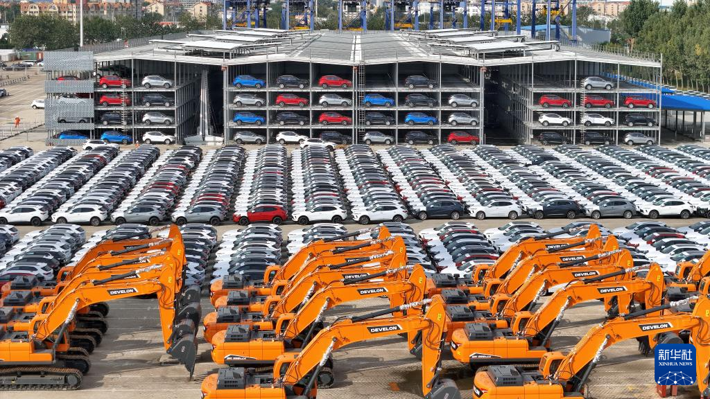 前三季度中国GDP同比增长5.2%