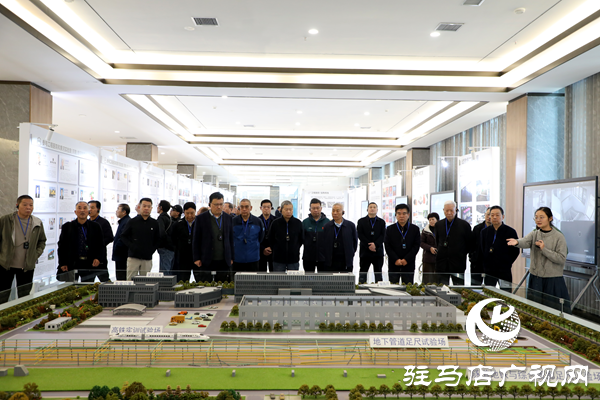 漯河市老科协赴平舆县坝道工程医院开展考察交流活动