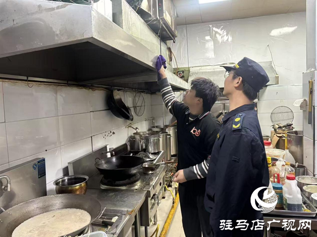  开发区城市管理事务中心：开展餐饮油烟专项排查 守护城市“好空气”