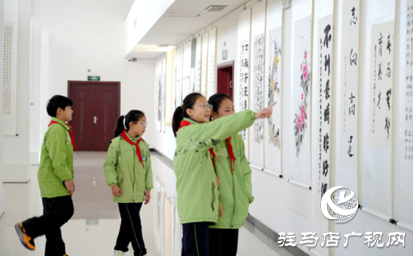 纪念驻马店市关工委成立40周年书画作品展开展