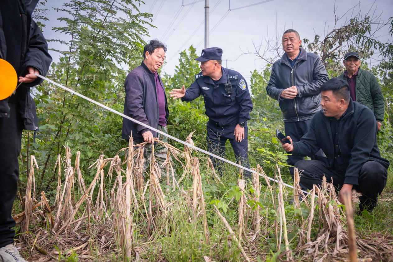 开发区公安分局:土地纠纷引矛盾 多元调解促和谐