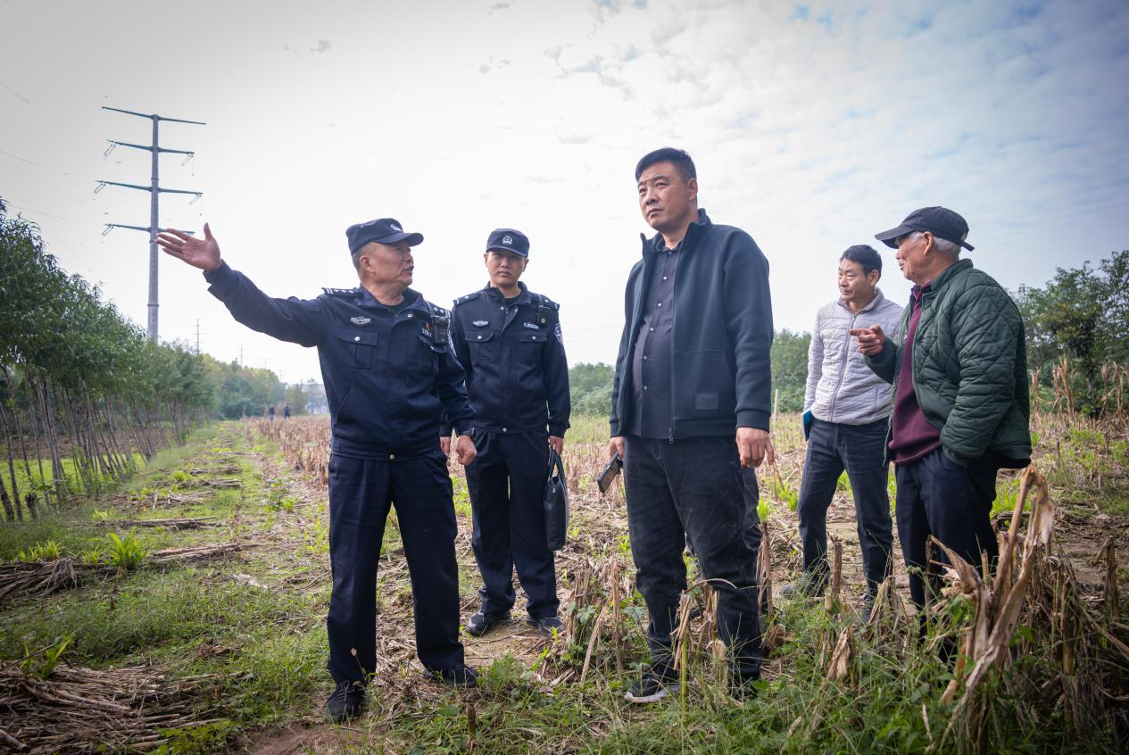 开发区公安分局:土地纠纷引矛盾 多元调解促和谐