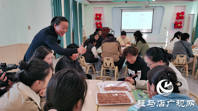  孩子入园家长入校，驻马店开发区伟才幼儿园开启“双师型学校”教育新模式