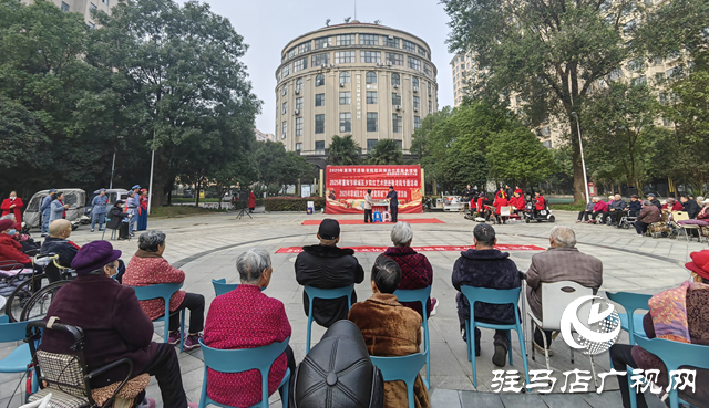 爱心艺术团重阳节慰问演出 情暖养老院弘扬敬老风尚