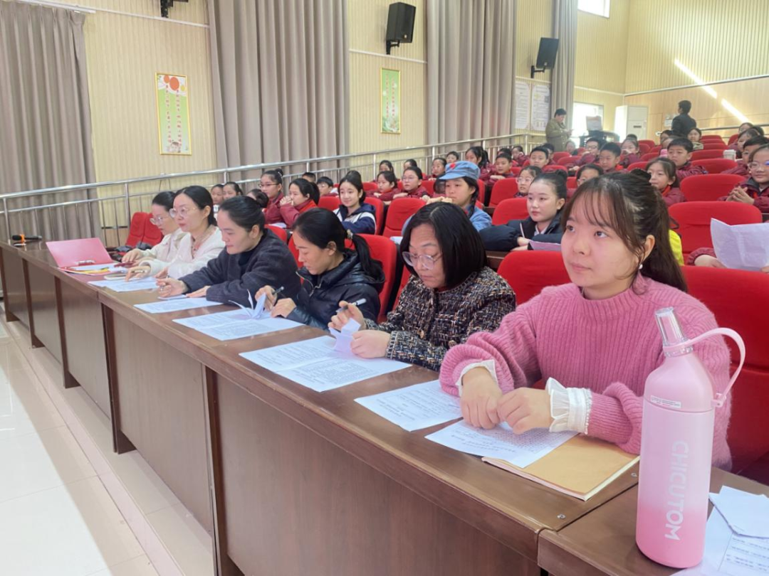  赓续红色血脉 谱写时代新篇——驻马店市第三十三小学举行“赓续红色血脉，谱写时代新篇”红色演讲活动