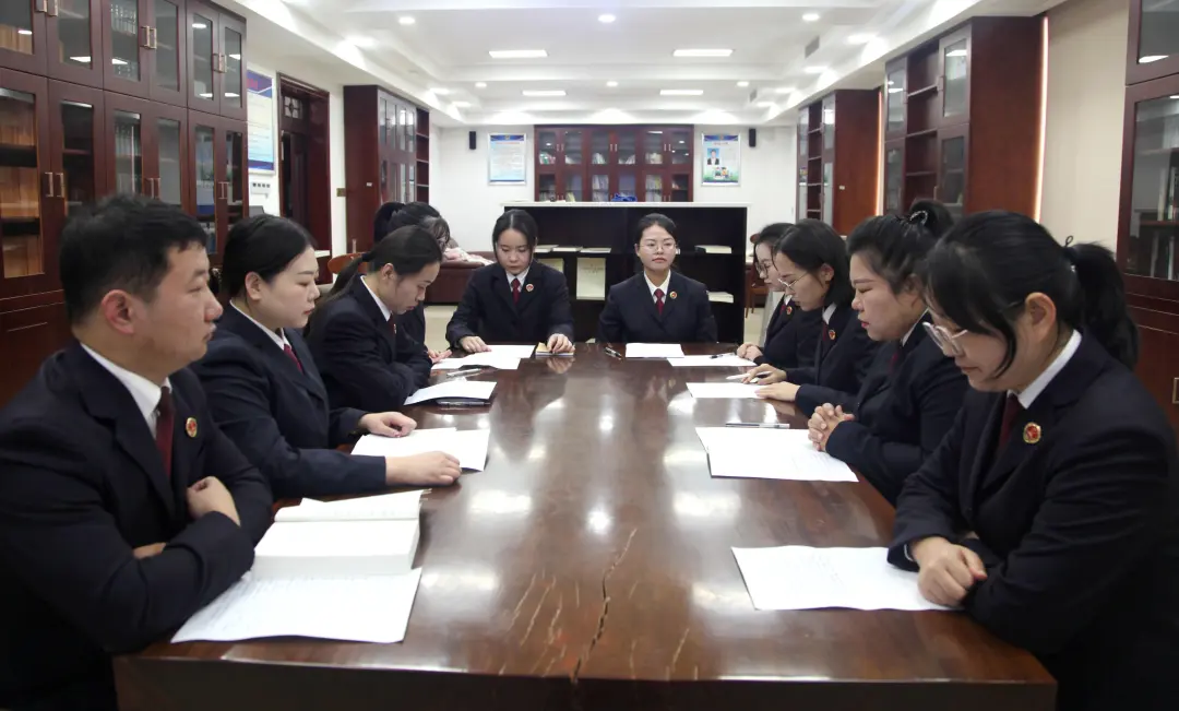 正阳县人民检察院开展“书香润检”十月份读书分享会