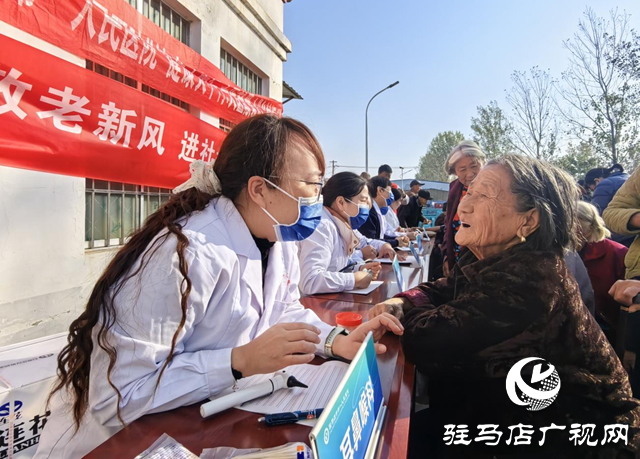 柴坡村重阳饺子宴开席:一碗热饺暖人心 敬老美德润乡邻