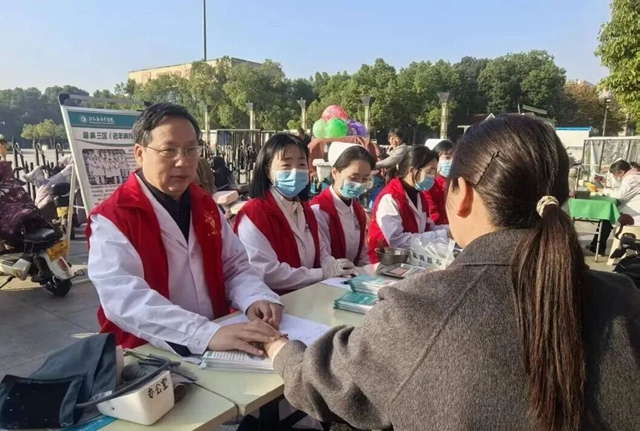 暖心义诊践初心 健康科普惠民生——驻马店市中医院开展系列惠民行动守护群众健康