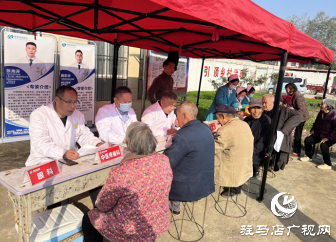 新蔡县孙召镇举办第三届重阳节高龄老人集体生日活动