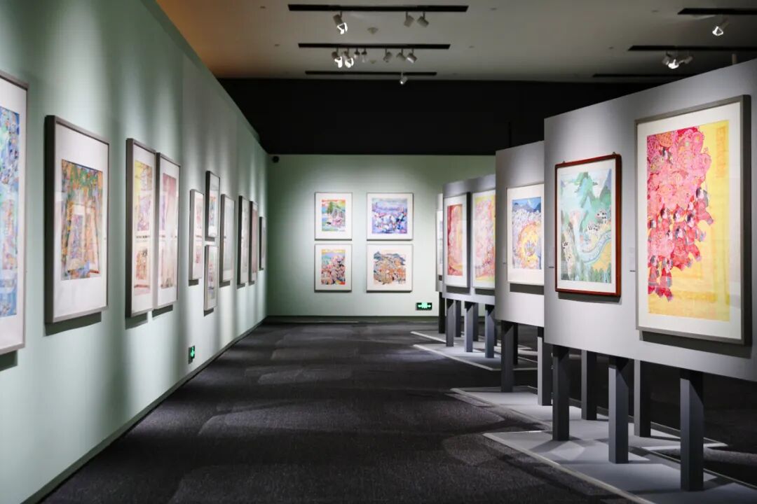 “大地绘彩——2025年农民画大展”在京开幕