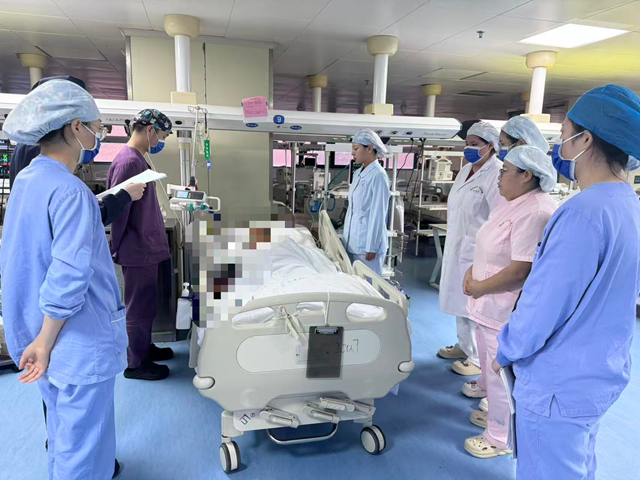 饮酒后十余次黑便险休克！驻马店市第一人民医院重症团队救回 63 岁患者​