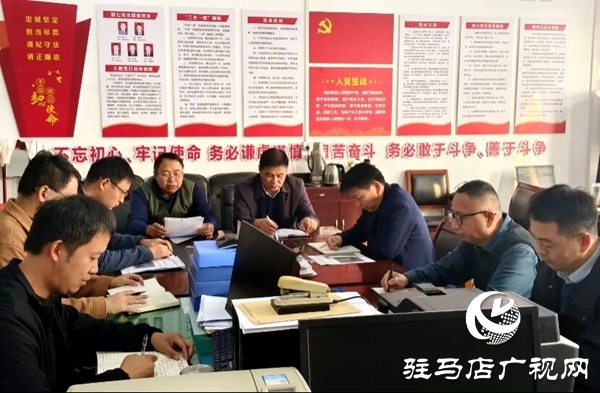 平舆县纪委监委开展十月份主题党日活动