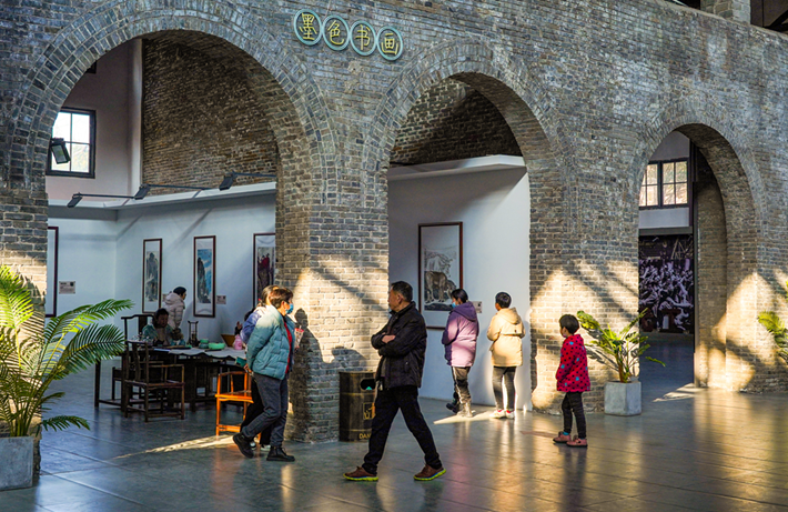 驻马店秋日漫步指南:抓住秋天的尾巴,在这几个地方邂逅最美时光