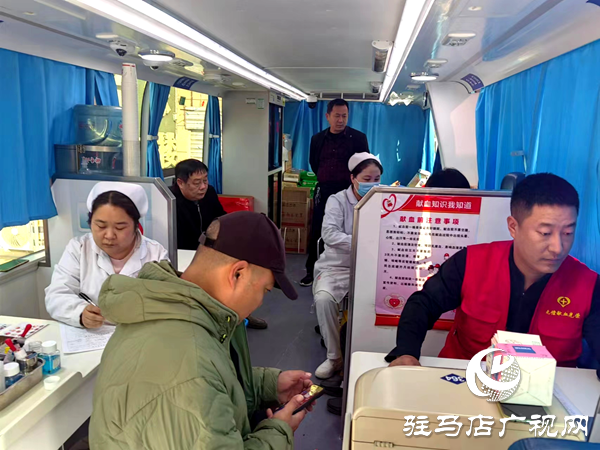 热血践初心 奉献暖人心 平舆县射桥镇组织开展无偿献血活动