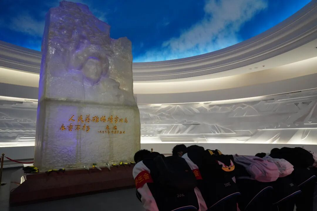  驻马店市第二高级中学这场“行走的思政课”获赞无数