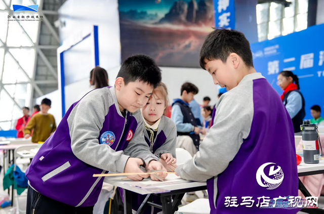 驻马店市第二十五小学学子在省青少年科技运动会上获佳绩