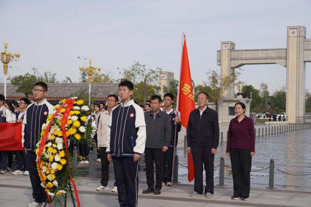  驻马店市第二高级中学这场“行走的思政课”获赞无数