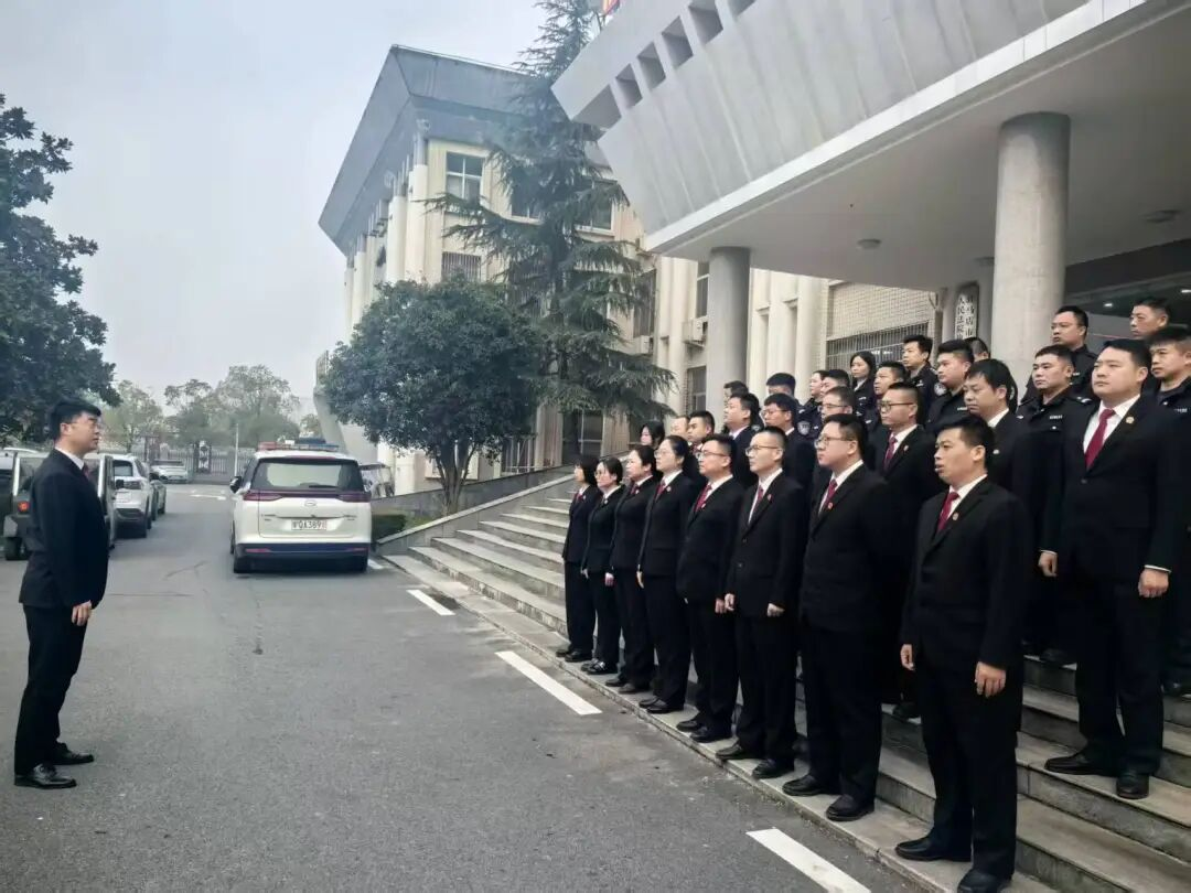 正阳法院继续开展周六专项集中执行行动