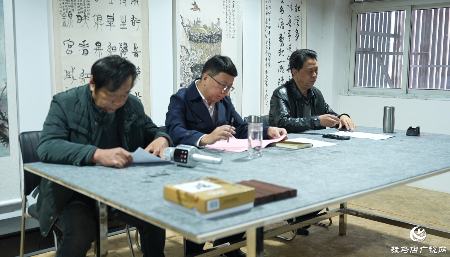 驻马店市书画研究院郑板桥画派书画公益大课堂正式开班