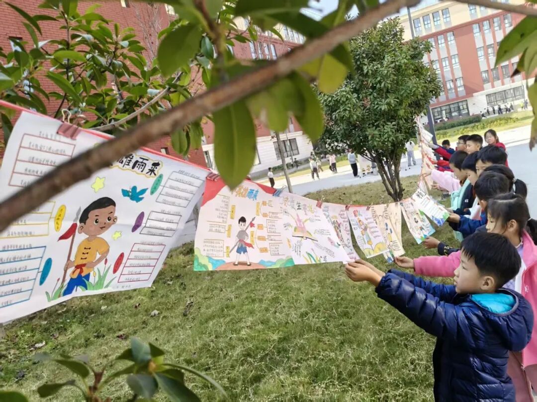 红帆少年研经典 手绘导图承初心—— 驻马店市第六小学开展红色阅读思维导图创作活动