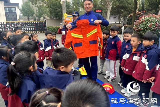 零距离探秘“火焰蓝” 安全种子植心间