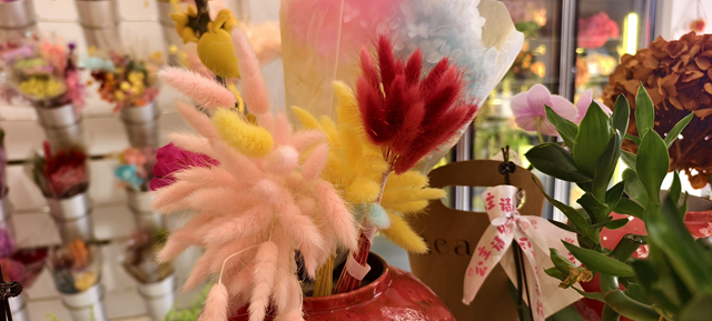 永生花走俏驻马店市场：让浪漫定格 为生活添彩​