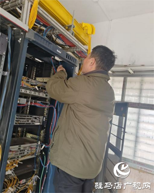 驻马店联通率先完成城域网双6881 部署