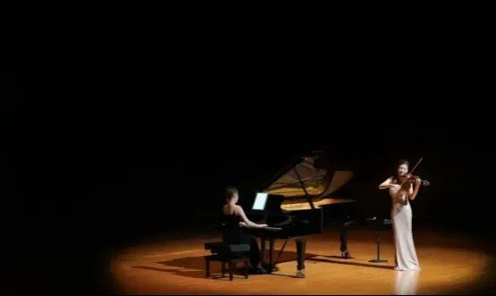 琴动天中,蝶舞千年|谷丽莎携《梁祝》归“故乡”,驻马店这场演出别错过