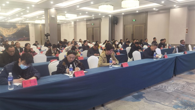 “惠企中原 政在行动” 政策宣讲驻马店站开讲