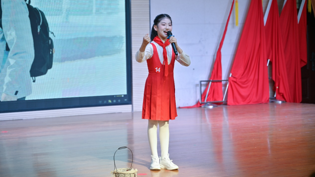  驻马店实验小学举办铸牢中华民族共同体意识演讲比赛