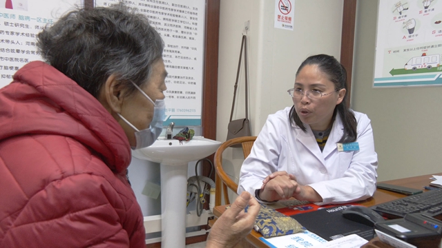 头晕？有可能是得了耳石症