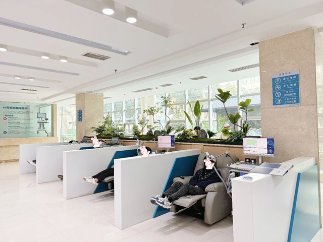 母子携手告别失眠焦虑！神奇磁疗助力中考生找回专注力！