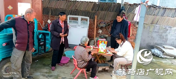 平舆县庙湾镇:暖心服务送上门 医保缴费“零距离”