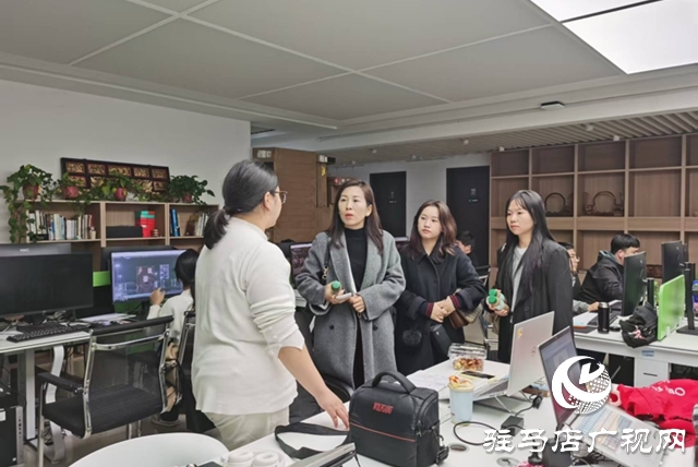 试水跨境贸易 黄淮学院外国语学院学子闯出创业新天地