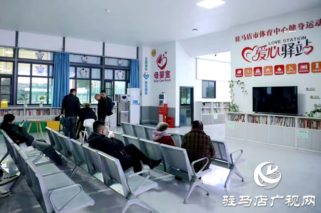 驻马店体彩公益金主题店正式亮相市体育中心